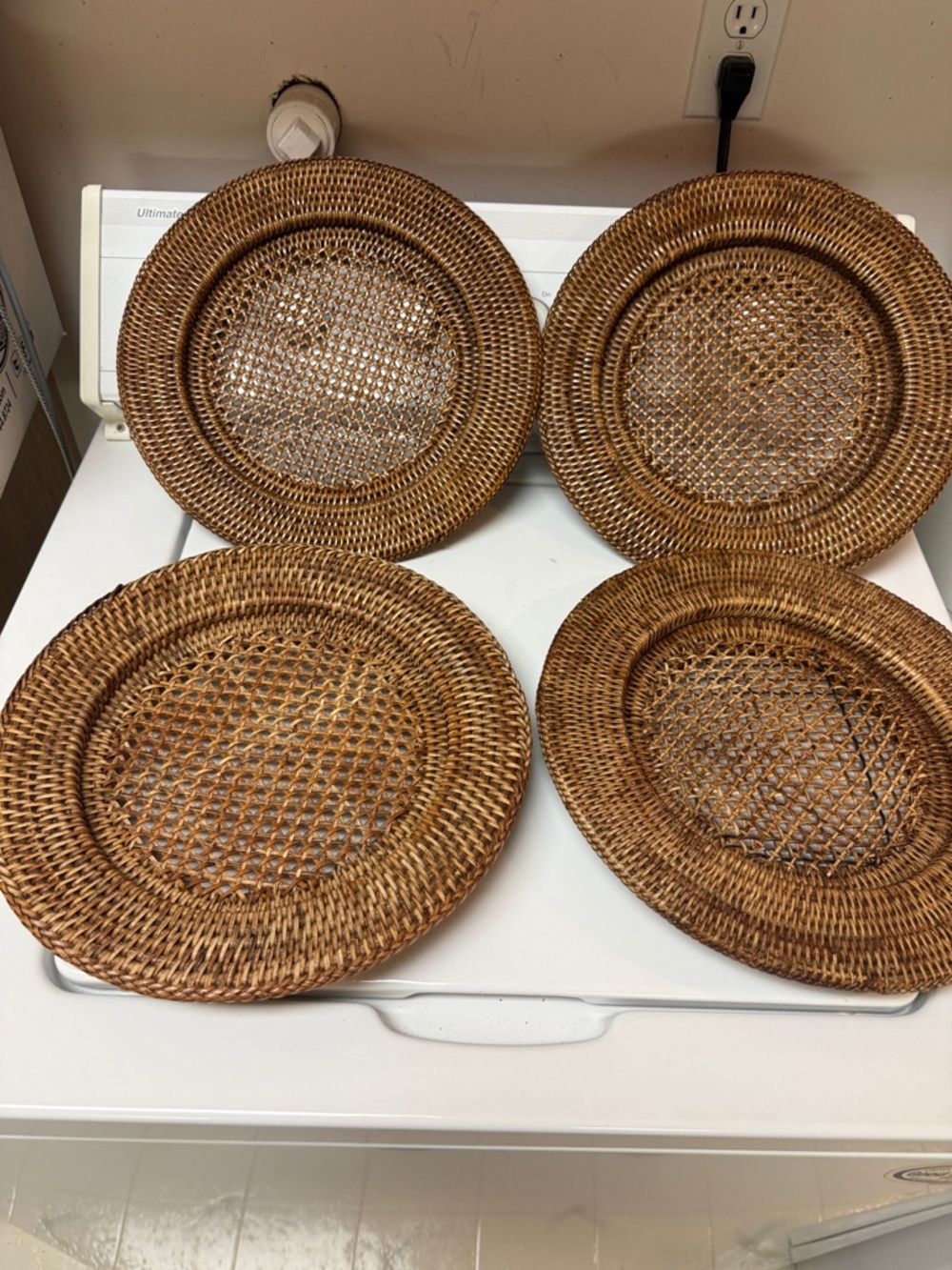Woven Rattan Charger Plates - Set of 4 - Natural Brown